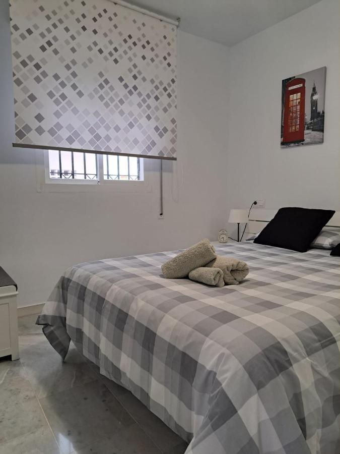 Encantador apartamento residencial con piscina Torremolinos Luaran gambar